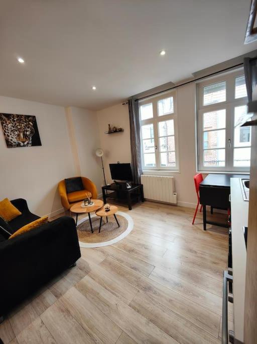 La Feline - Duplex - Vieux Valenciennes - Familial Exterior foto